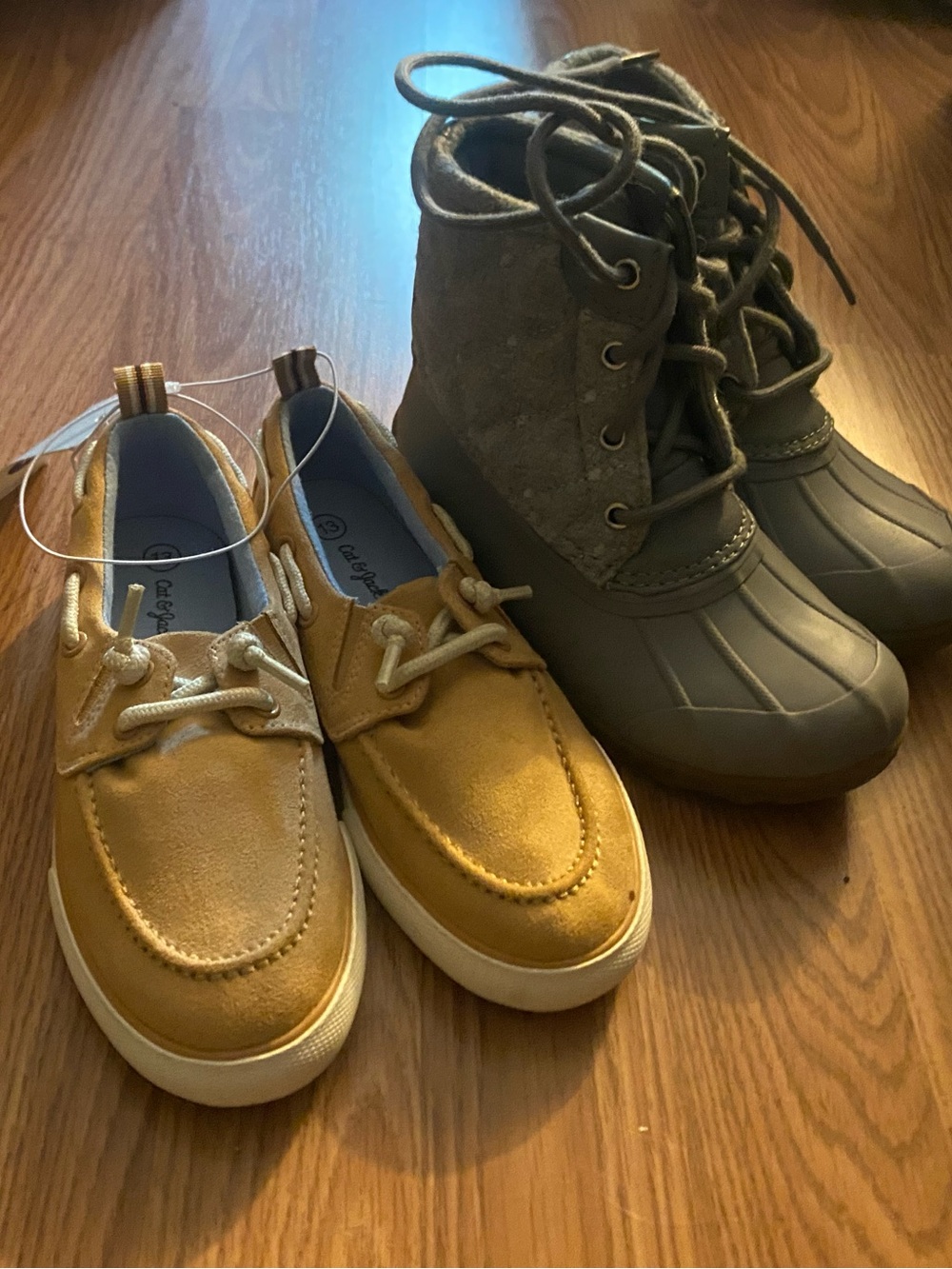 Sperry Kids Grey Duck Boots & Cat & Jack loafers size 13 NWT